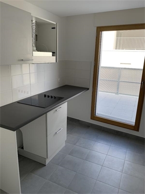 t2 à la location -   33130  BEGLES, surface 59 m2 location t2 - UBI465693932